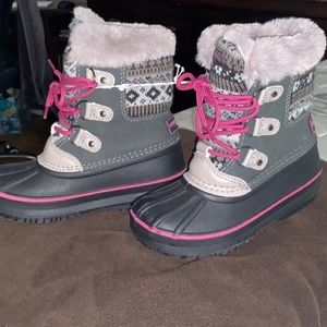 London fog snow boots! ( size 11 girls toddler )